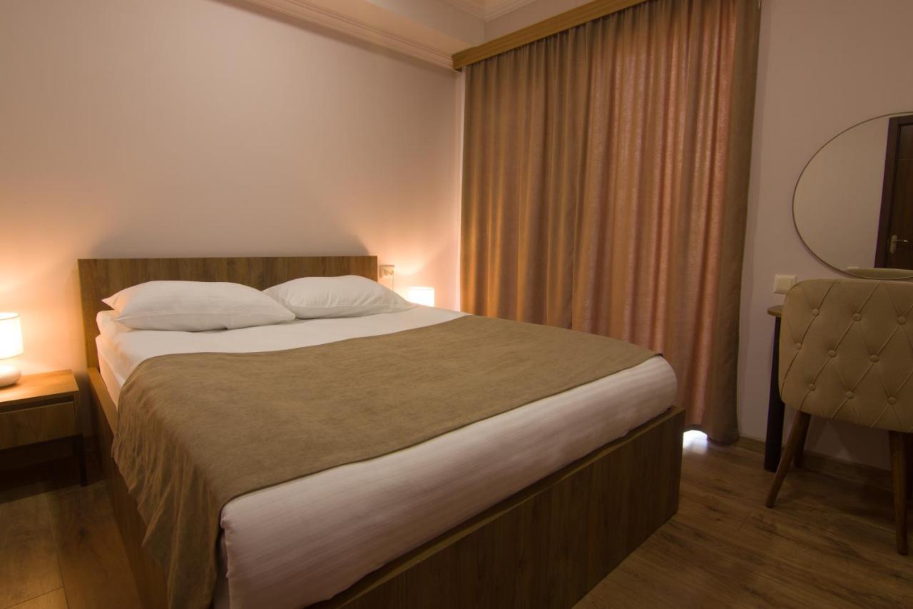 Lileo Inn Hotel Mestia Bagian luar foto