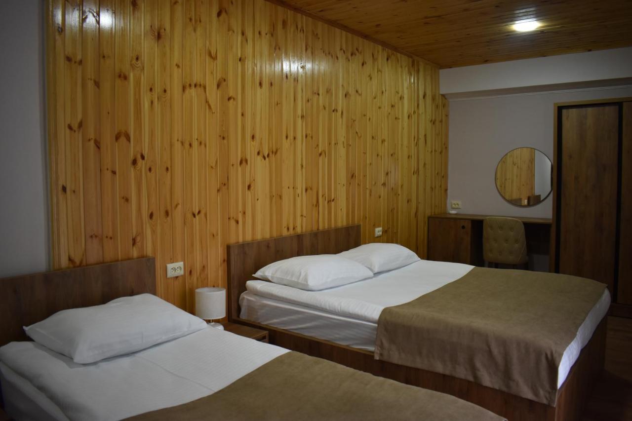 Lileo Inn Hotel Mestia Bagian luar foto